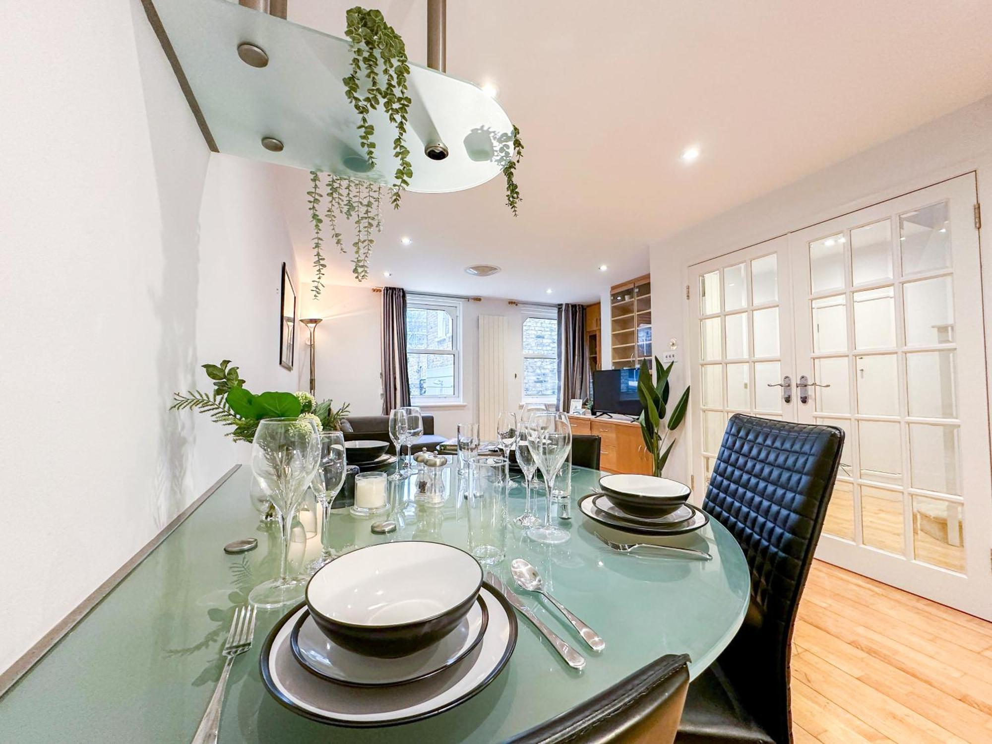 Detached House With Free Parking In Little Venice Near Paddington Hyde Park Appartement Londen