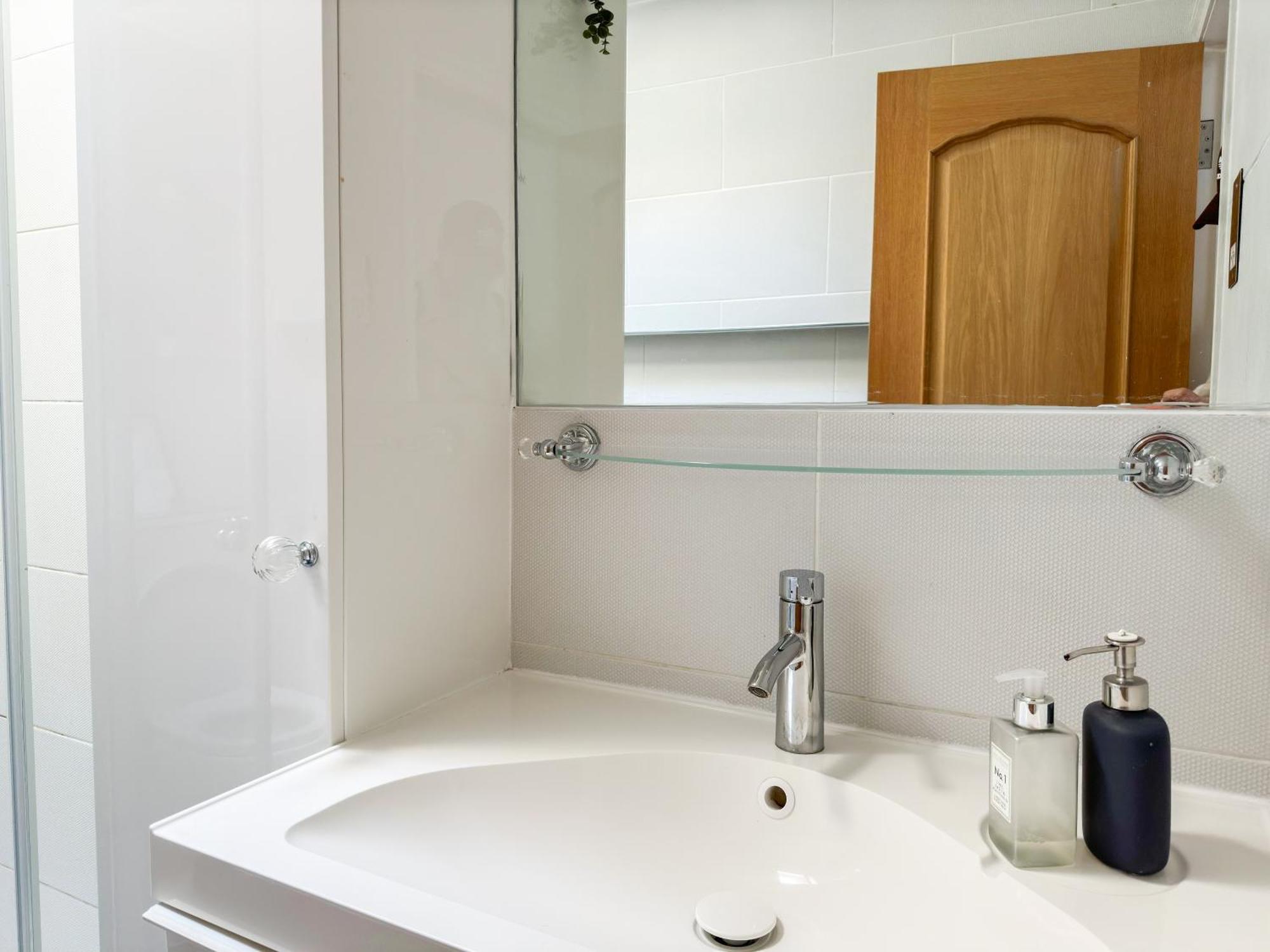 Detached House With Free Parking In Little Venice Near Paddington Hyde Park * London