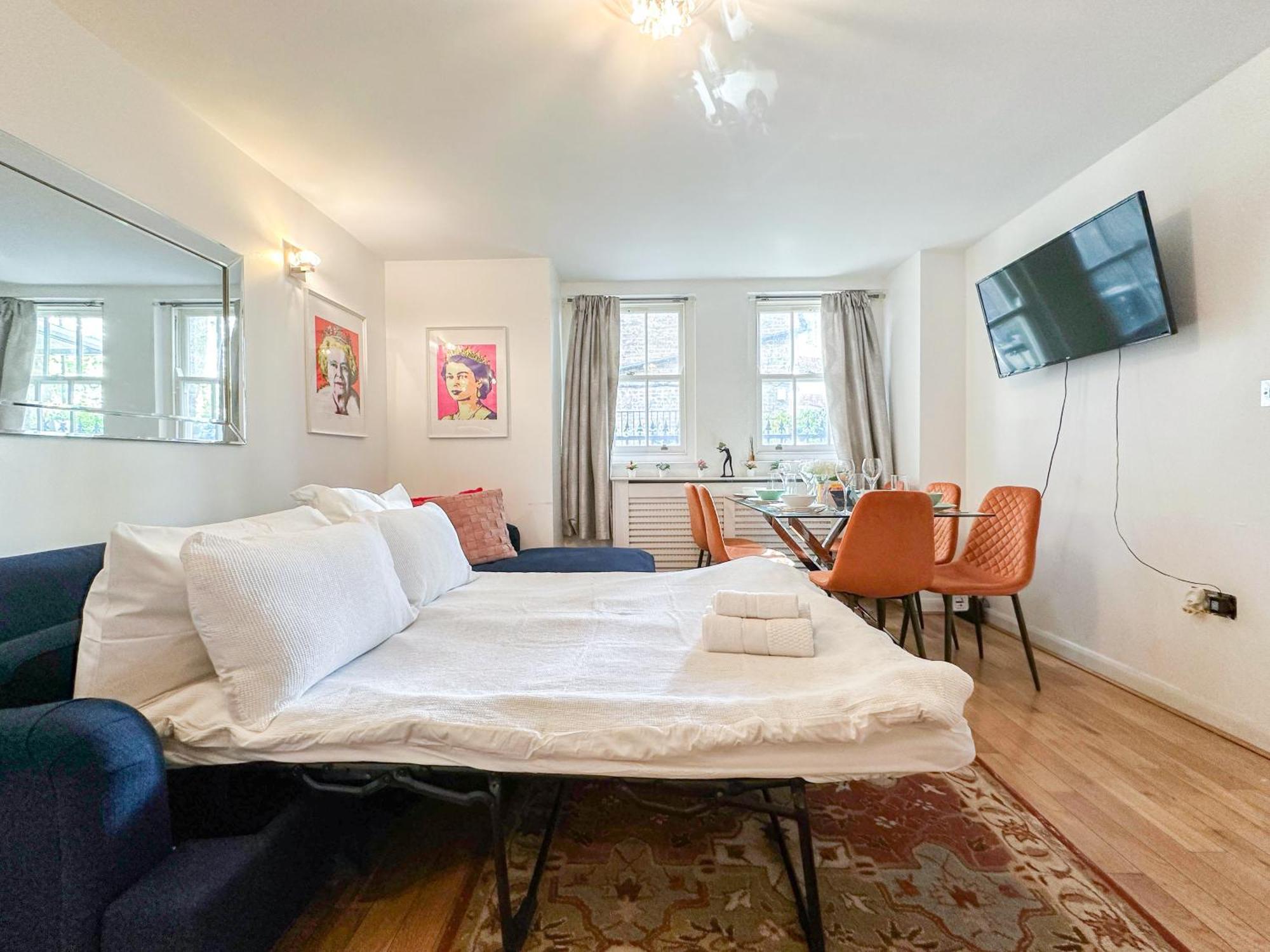 Detached House With Free Parking In Little Venice Near Paddington Hyde Park