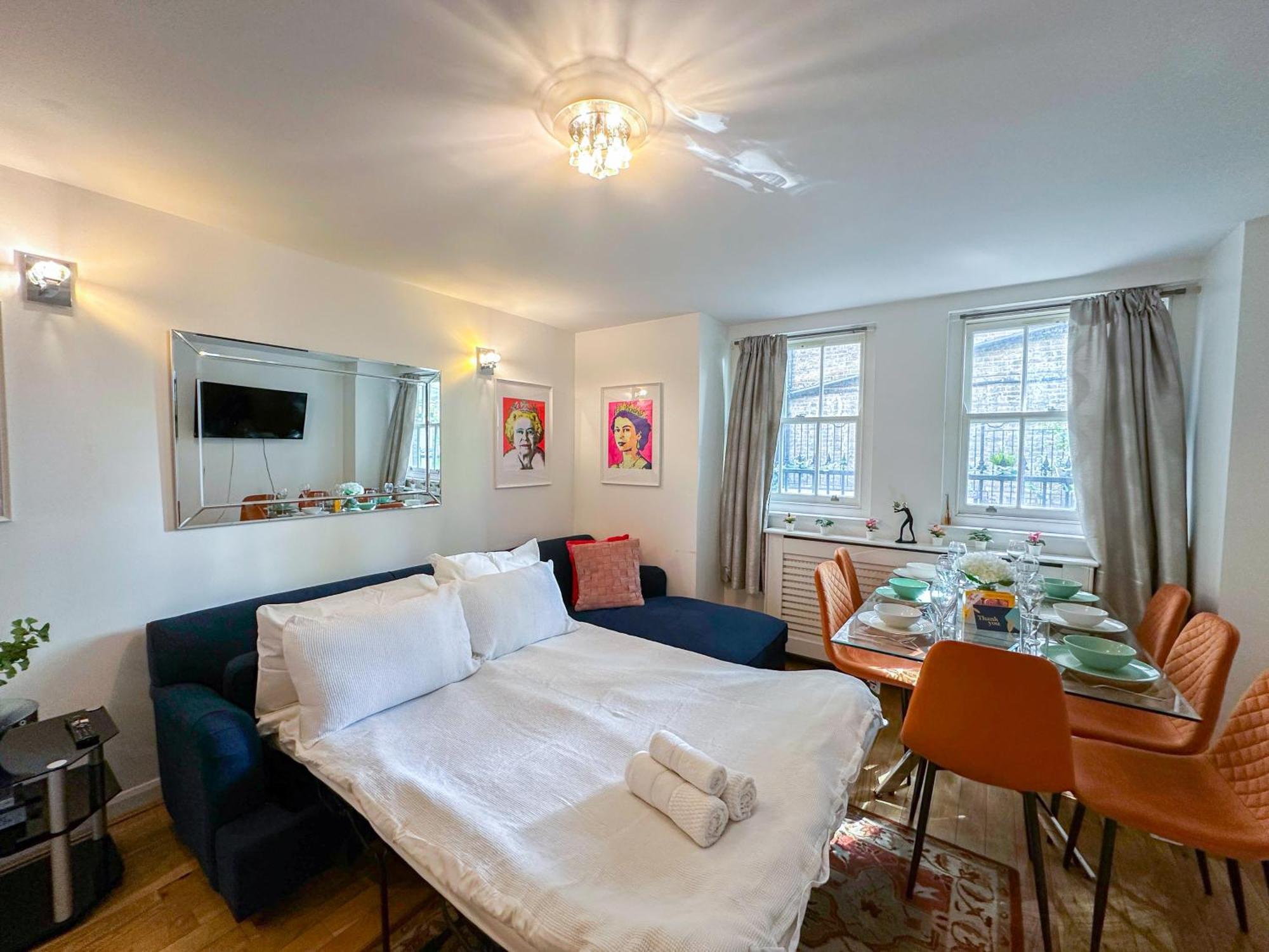 Detached House With Free Parking In Little Venice Near Paddington Hyde Park Apartment London