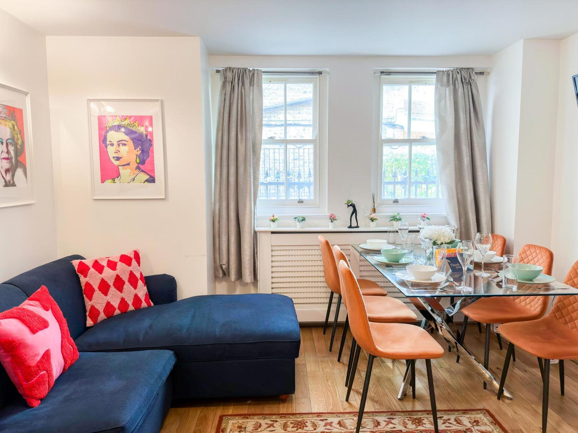 Detached House With Free Parking In Little Venice Near Paddington Hyde Park Apartment