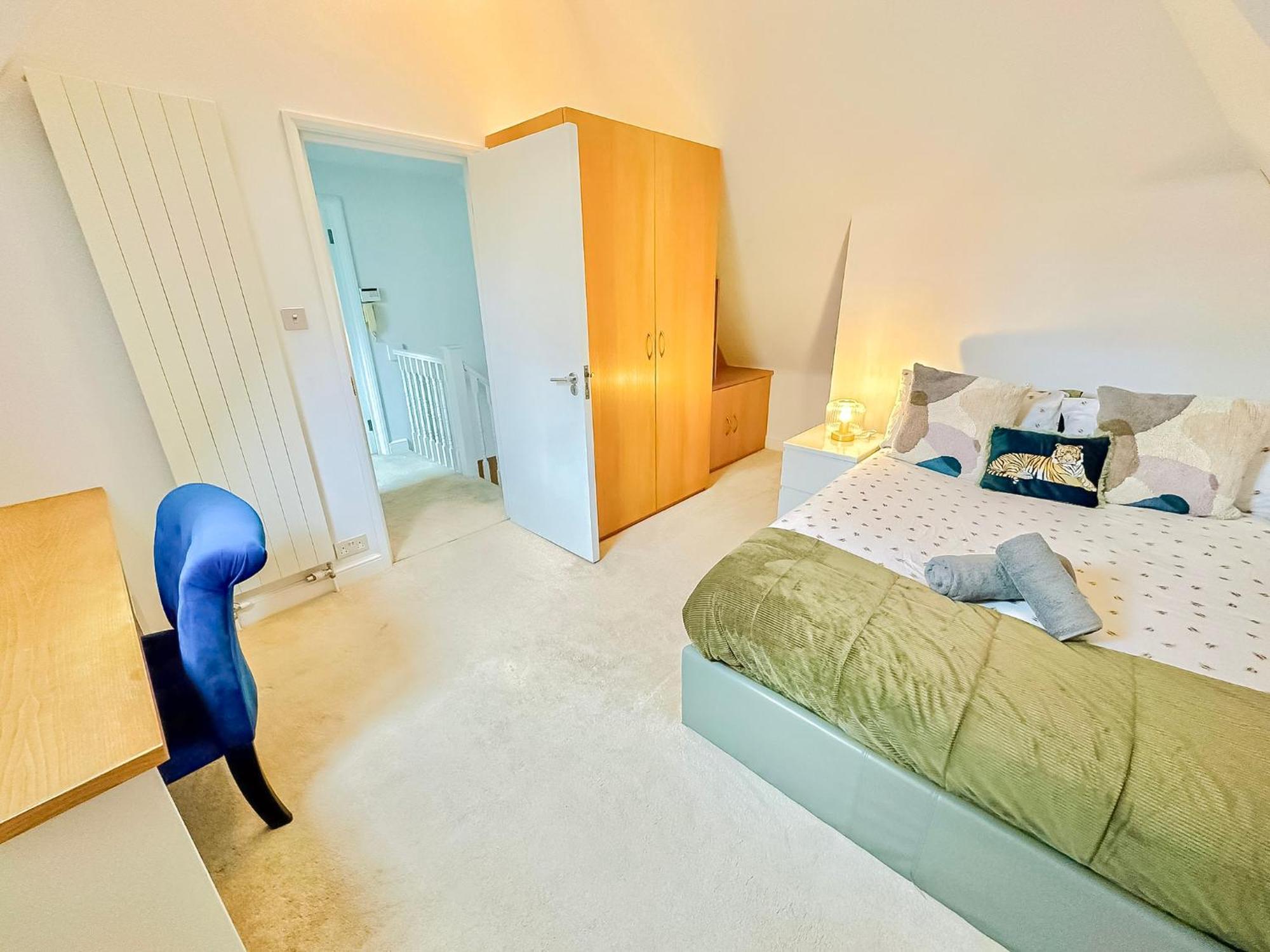 Apartment Detached House With Free Parking In Little Venice Near Paddington Hyde Park *