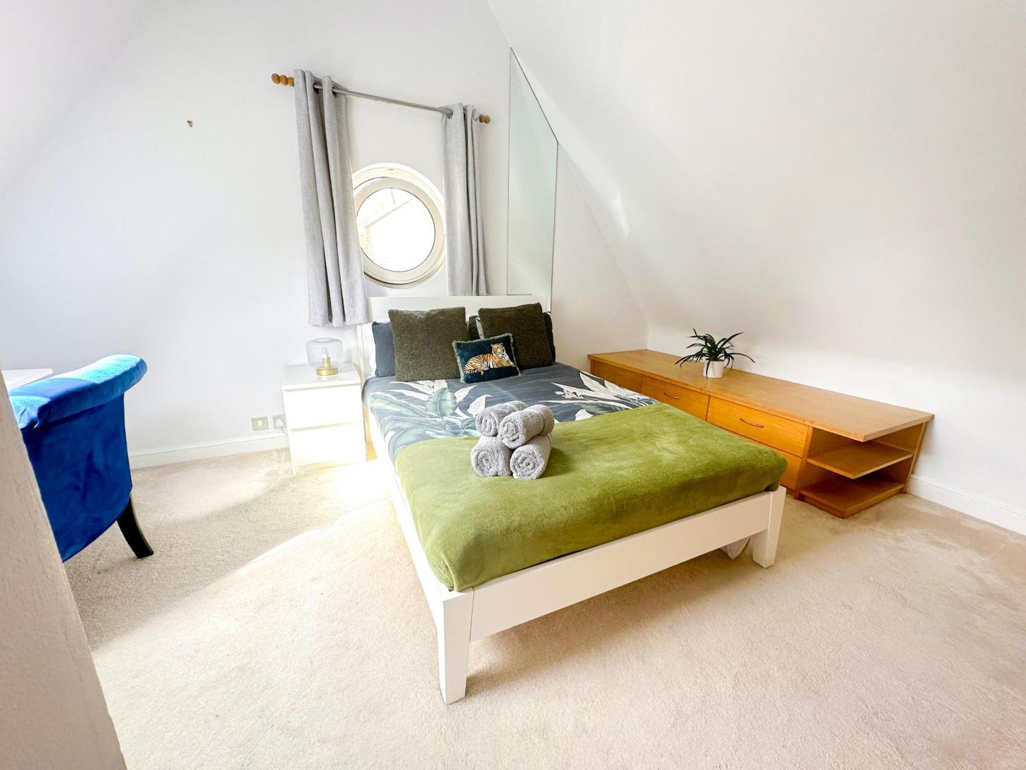 Apartment Detached House With Free Parking In Little Venice Near Paddington Hyde Park